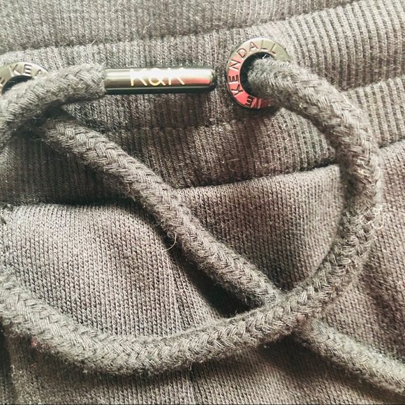 Kendall & Kylie Shorts and Crop Loungewear Set - Picture 5 of 10